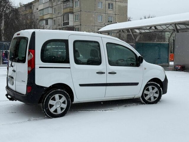 Білий Рено Кєнгу, об'ємом двигуна 1.5 л та пробігом 107 тис. км за 6200 $, фото 7 на Automoto.ua