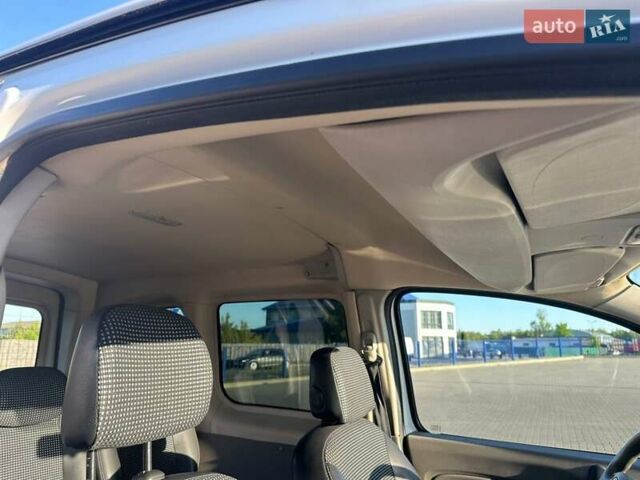 Белый Рено Кенгу, объемом двигателя 1.46 л и пробегом 206 тыс. км за 6599 $, фото 23 на Automoto.ua