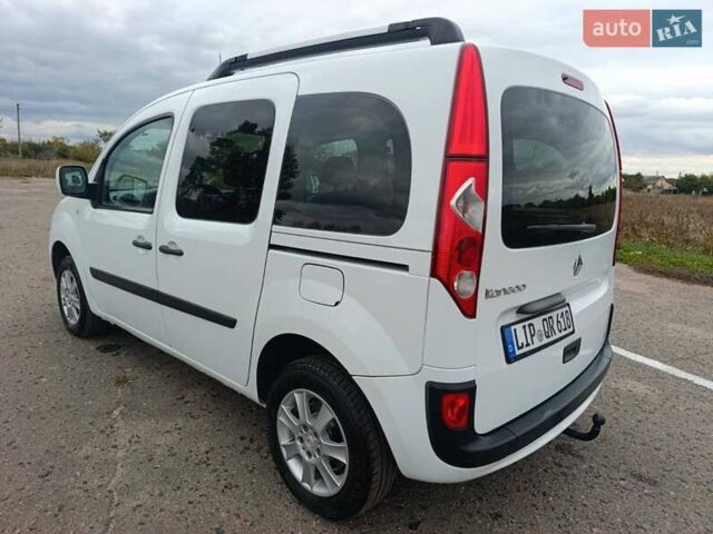 Рено Кенгу 2010 в Полтаве на Automoto.ua Белый Рено Кенгу, объемом двигателя 1.6 л и пробегом 228 тыс. км за 7300 $, фото 16 на Automoto.ua