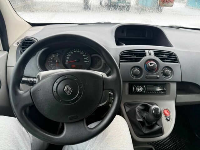 Білий Рено Кєнгу, об'ємом двигуна 1.5 л та пробігом 107 тис. км за 6200 $, фото 20 на Automoto.ua