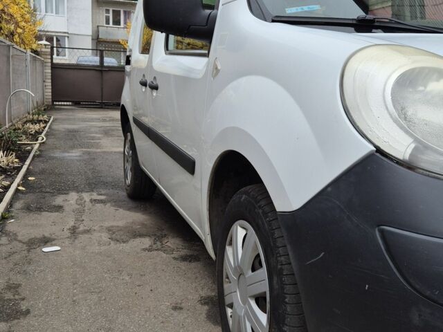 Белый Рено Кенгу, объемом двигателя 1.5 л и пробегом 334 тыс. км за 5500 $, фото 2 на Automoto.ua