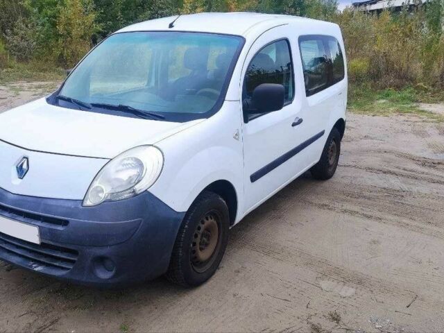 Білий Рено Кєнгу, об'ємом двигуна 1.5 л та пробігом 224 тис. км за 5400 $, фото 1 на Automoto.ua