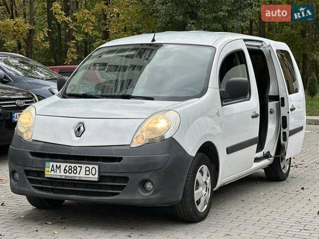 Рено Кенгу 2010 в Львове на Automoto.ua Белый Рено Кенгу, объемом двигателя 1.46 л и пробегом 320 тыс. км за 5500 $, фото 11 на Automoto.ua
