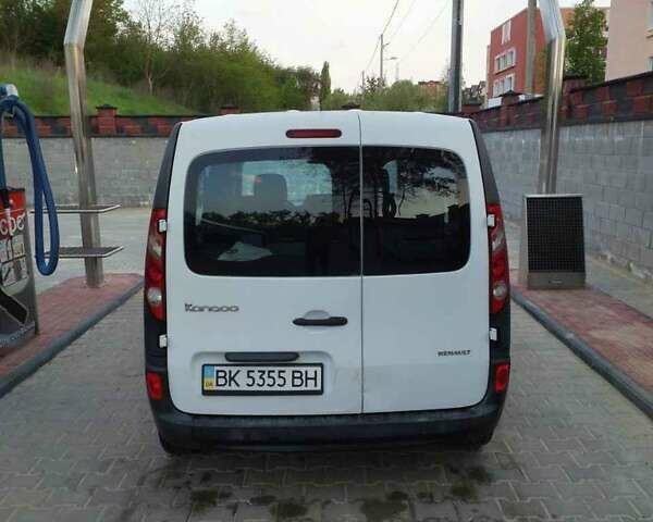 Белый Рено Кенгу, объемом двигателя 1.5 л и пробегом 231 тыс. км за 6200 $, фото 1 на Automoto.ua