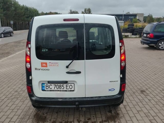 Рено Кєнгу 2010 у Новояворівськ на Automoto.ua Білий Рено Кєнгу, об'ємом двигуна 1.5 л та пробігом 258 тис. км за 6000 $, фото 2 на Automoto.ua