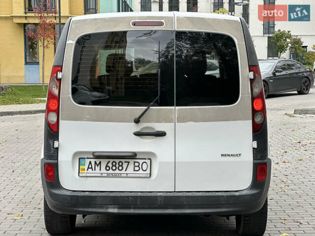 Рено Кенгу 2010 в Львове на Automoto.ua Белый Рено Кенгу, объемом двигателя 1.46 л и пробегом 320 тыс. км за 5500 $, фото 13 на Automoto.ua