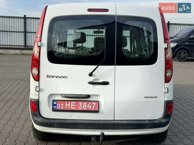 Білий Рено Кєнгу, об'ємом двигуна 1.5 л та пробігом 250 тис. км за 6900 $, фото 14 на Automoto.ua