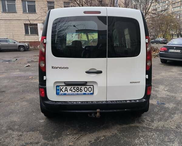 Білий Рено Кєнгу, об'ємом двигуна 1.46 л та пробігом 255 тис. км за 5700 $, фото 4 на Automoto.ua