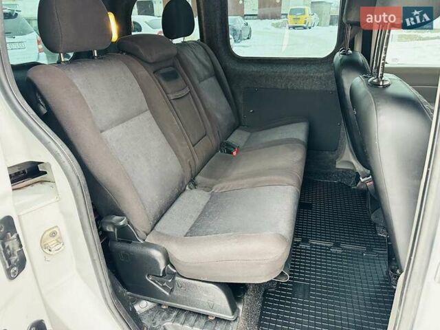 Білий Рено Кєнгу, об'ємом двигуна 1.5 л та пробігом 275 тис. км за 6850 $, фото 21 на Automoto.ua