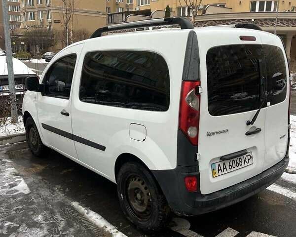Білий Рено Кєнгу, об'ємом двигуна 1.5 л та пробігом 314 тис. км за 5900 $, фото 3 на Automoto.ua