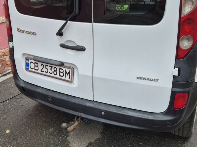 Белый Рено Кенгу, объемом двигателя 1.5 л и пробегом 334 тыс. км за 5500 $, фото 1 на Automoto.ua