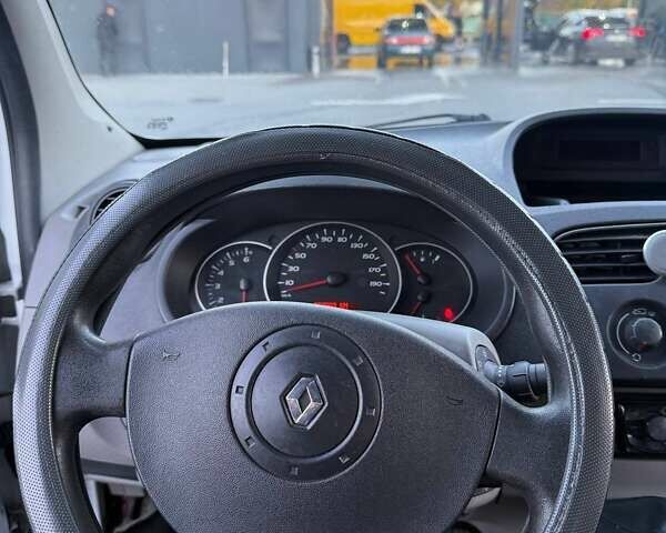 Рено Кенгу 2010 в Виннице на Automoto.ua Белый Рено Кенгу, объемом двигателя 1.5 л и пробегом 263 тыс. км за 6500 $, фото 13 на Automoto.ua