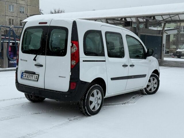 Білий Рено Кєнгу, об'ємом двигуна 1.5 л та пробігом 107 тис. км за 6200 $, фото 6 на Automoto.ua