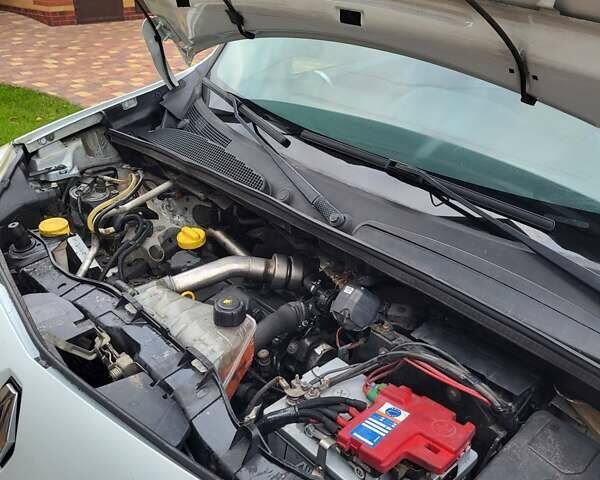 Рено Кєнгу 2011 у Смеле на Automoto.ua Білий Рено Кєнгу, об'ємом двигуна 1.46 л та пробігом 353 тис. км за 4750 $, фото 13 на Automoto.ua