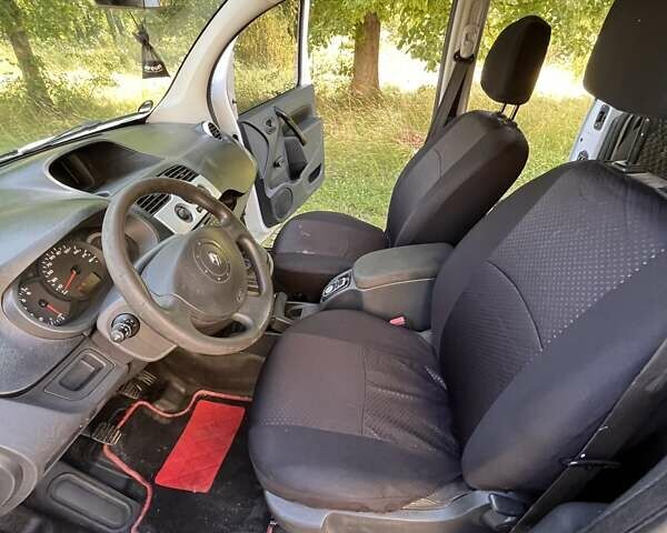 Білий Рено Кєнгу, об'ємом двигуна 1.5 л та пробігом 306 тис. км за 6400 $, фото 20 на Automoto.ua