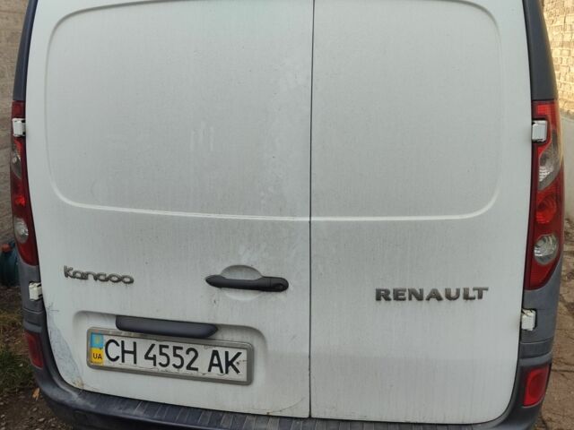 Белый Рено Кенгу, объемом двигателя 0 л и пробегом 380 тыс. км за 3900 $, фото 5 на Automoto.ua