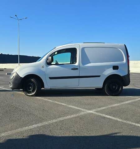 Белый Рено Кенгу, объемом двигателя 1.46 л и пробегом 254 тыс. км за 5200 $, фото 15 на Automoto.ua