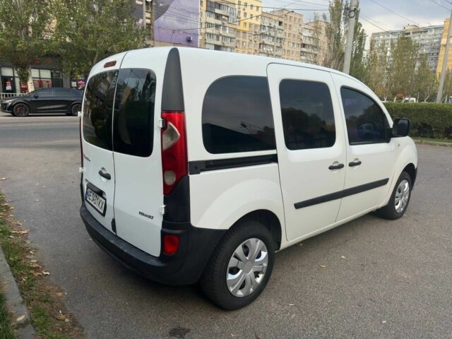 Білий Рено Кєнгу, об'ємом двигуна 0 л та пробігом 111 тис. км за 5000 $, фото 4 на Automoto.ua