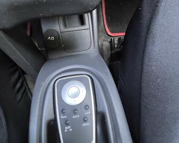 Білий Рено Кєнгу, об'ємом двигуна 1.5 л та пробігом 306 тис. км за 6400 $, фото 23 на Automoto.ua