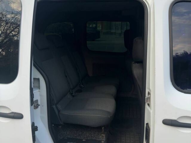 Білий Рено Кєнгу, об'ємом двигуна 0 л та пробігом 111 тис. км за 5000 $, фото 6 на Automoto.ua