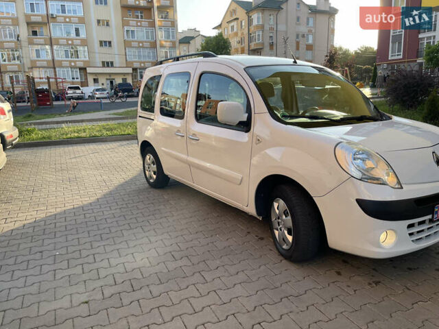 Білий Рено Кєнгу, об'ємом двигуна 1.5 л та пробігом 223 тис. км за 7750 $, фото 2 на Automoto.ua