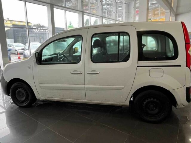 Белый Рено Кенгу, объемом двигателя 1.5 л и пробегом 230 тыс. км за 7600 $, фото 3 на Automoto.ua