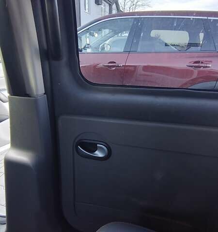 Белый Рено Кенгу, объемом двигателя 1.5 л и пробегом 286 тыс. км за 6000 $, фото 13 на Automoto.ua