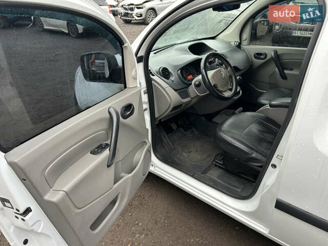 Білий Рено Кєнгу, об'ємом двигуна 1.46 л та пробігом 277 тис. км за 5500 $, фото 9 на Automoto.ua
