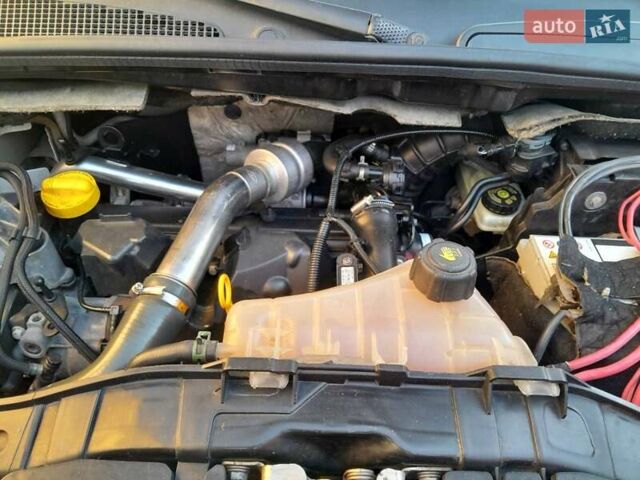 Рено Кєнгу 2011 у Борзне на Automoto.ua Білий Рено Кєнгу, об'ємом двигуна 1.5 л та пробігом 275 тис. км за 6300 $, фото 10 на Automoto.ua