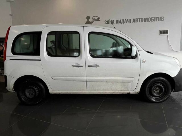 Белый Рено Кенгу, объемом двигателя 1.5 л и пробегом 230 тыс. км за 7600 $, фото 7 на Automoto.ua
