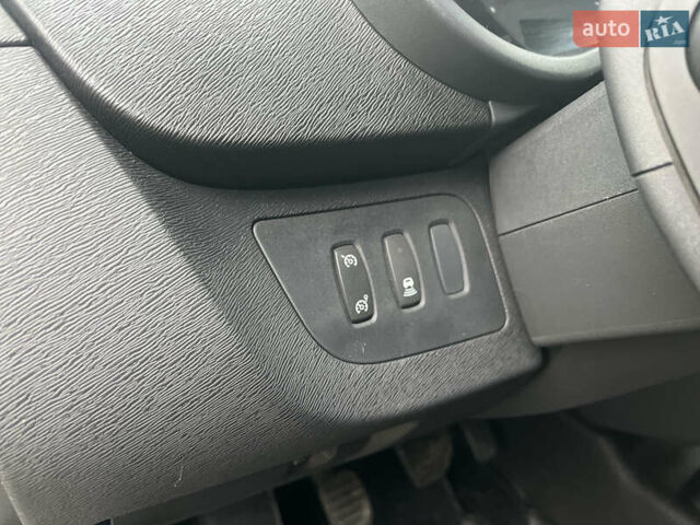 Білий Рено Кєнгу, об'ємом двигуна 1.5 л та пробігом 288 тис. км за 6300 $, фото 22 на Automoto.ua