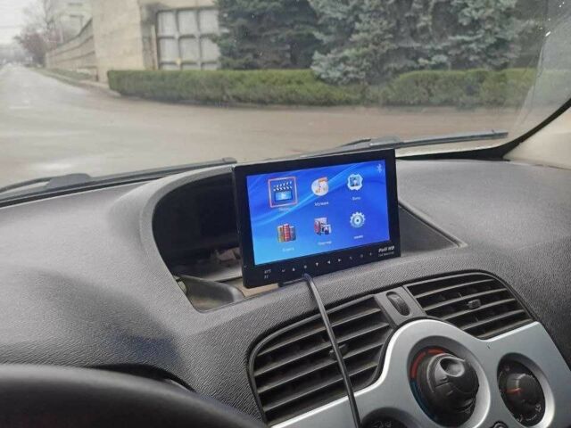 Білий Рено Кєнгу, об'ємом двигуна 1.5 л та пробігом 310 тис. км за 6300 $, фото 5 на Automoto.ua