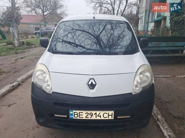 Белый Рено Кенгу, объемом двигателя 1.5 л и пробегом 260 тыс. км за 5200 $, фото 1 на Automoto.ua