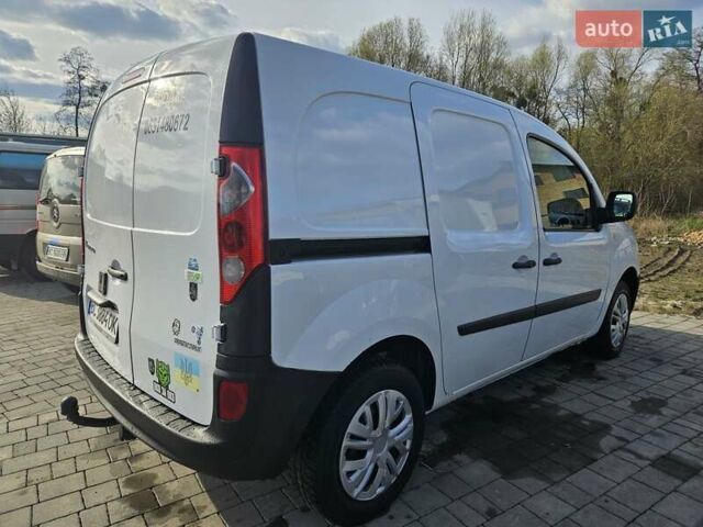Білий Рено Кєнгу, об'ємом двигуна 1.5 л та пробігом 320 тис. км за 4700 $, фото 3 на Automoto.ua