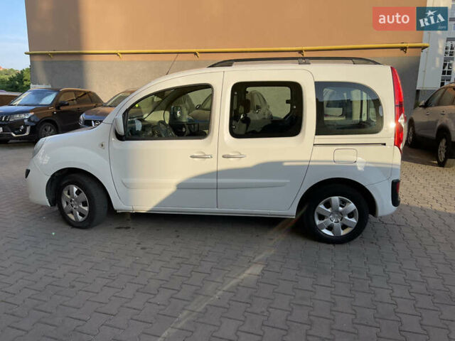 Белый Рено Кенгу, объемом двигателя 1.5 л и пробегом 223 тыс. км за 7450 $, фото 6 на Automoto.ua