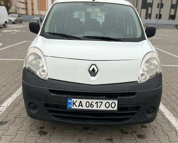 Білий Рено Кєнгу, об'ємом двигуна 1.46 л та пробігом 218 тис. км за 5800 $, фото 4 на Automoto.ua