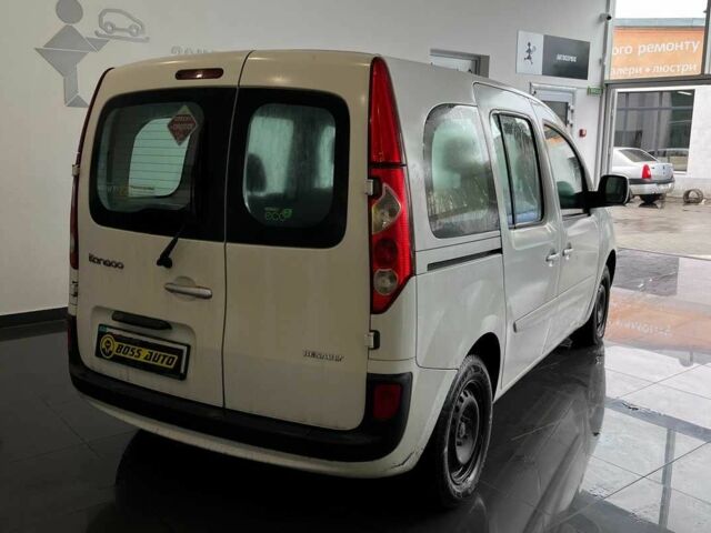 Белый Рено Кенгу, объемом двигателя 1.5 л и пробегом 230 тыс. км за 7600 $, фото 6 на Automoto.ua