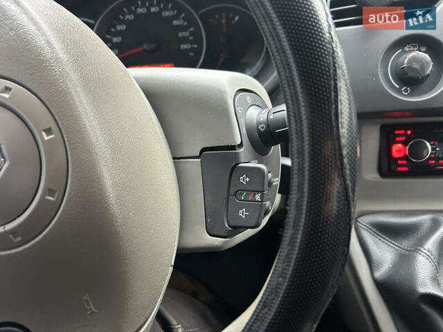 Білий Рено Кєнгу, об'ємом двигуна 1.46 л та пробігом 277 тис. км за 5500 $, фото 15 на Automoto.ua