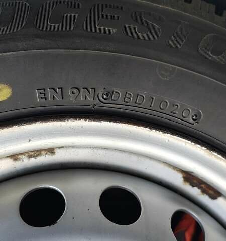 Белый Рено Кенгу, объемом двигателя 1.5 л и пробегом 286 тыс. км за 6000 $, фото 30 на Automoto.ua