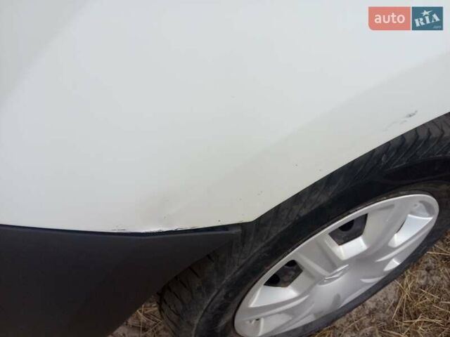 Белый Рено Кенгу, объемом двигателя 1.46 л и пробегом 215 тыс. км за 6500 $, фото 1 на Automoto.ua