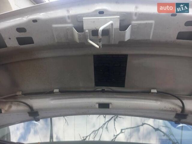 Белый Рено Кенгу, объемом двигателя 1.5 л и пробегом 211 тыс. км за 8200 $, фото 12 на Automoto.ua