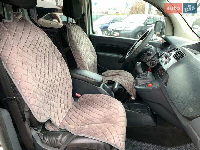 Білий Рено Кєнгу, об'ємом двигуна 1.5 л та пробігом 260 тис. км за 7490 $, фото 21 на Automoto.ua