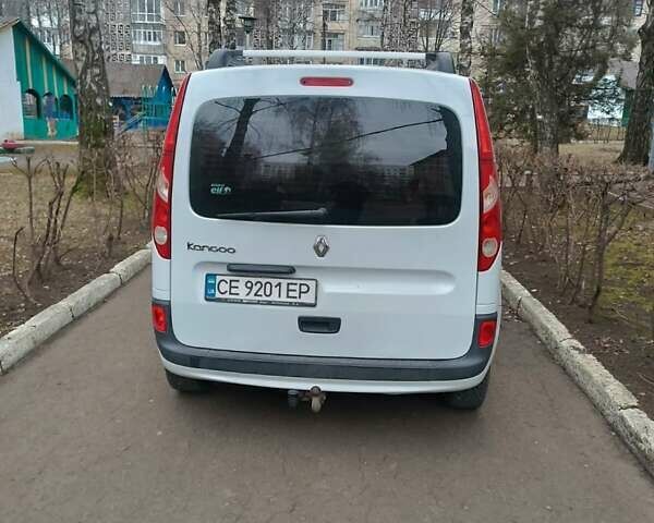 Белый Рено Кенгу, объемом двигателя 1.5 л и пробегом 240 тыс. км за 7200 $, фото 2 на Automoto.ua