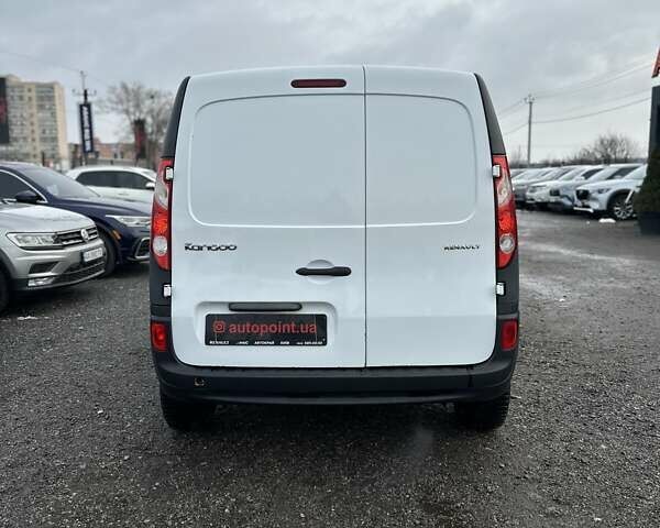 Белый Рено Кенгу, объемом двигателя 1.6 л и пробегом 161 тыс. км за 4600 $, фото 10 на Automoto.ua
