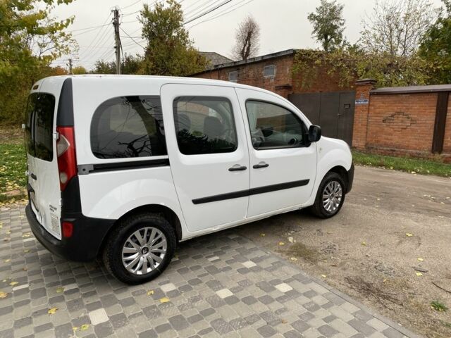 Білий Рено Кєнгу, об'ємом двигуна 1.5 л та пробігом 300 тис. км за 4950 $, фото 3 на Automoto.ua