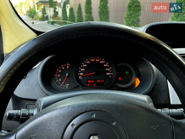 Белый Рено Кенгу, объемом двигателя 1.5 л и пробегом 188 тыс. км за 4950 $, фото 9 на Automoto.ua