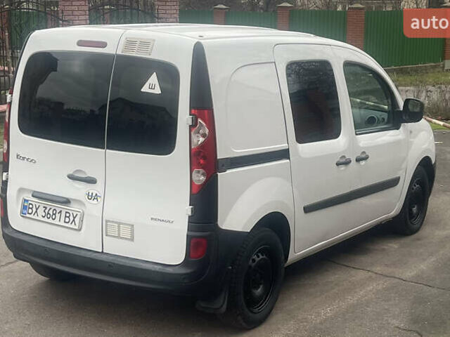 Белый Рено Кенгу, объемом двигателя 1.5 л и пробегом 202 тыс. км за 6400 $, фото 38 на Automoto.ua