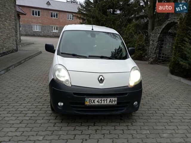 Белый Рено Кенгу, объемом двигателя 1.5 л и пробегом 298 тыс. км за 7750 $, фото 6 на Automoto.ua