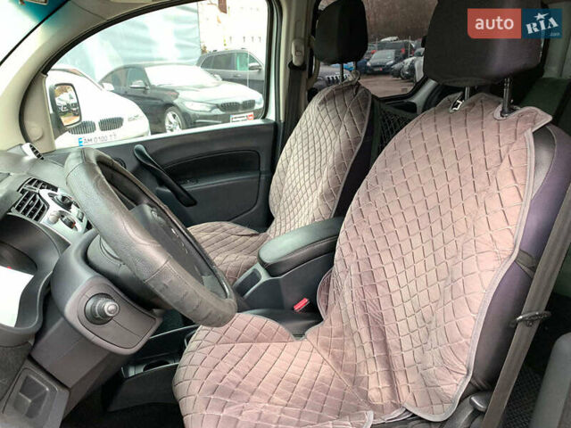 Білий Рено Кєнгу, об'ємом двигуна 1.5 л та пробігом 260 тис. км за 7490 $, фото 24 на Automoto.ua