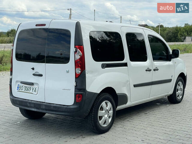 Белый Рено Кенгу, объемом двигателя 0 л и пробегом 67 тыс. км за 6200 $, фото 6 на Automoto.ua